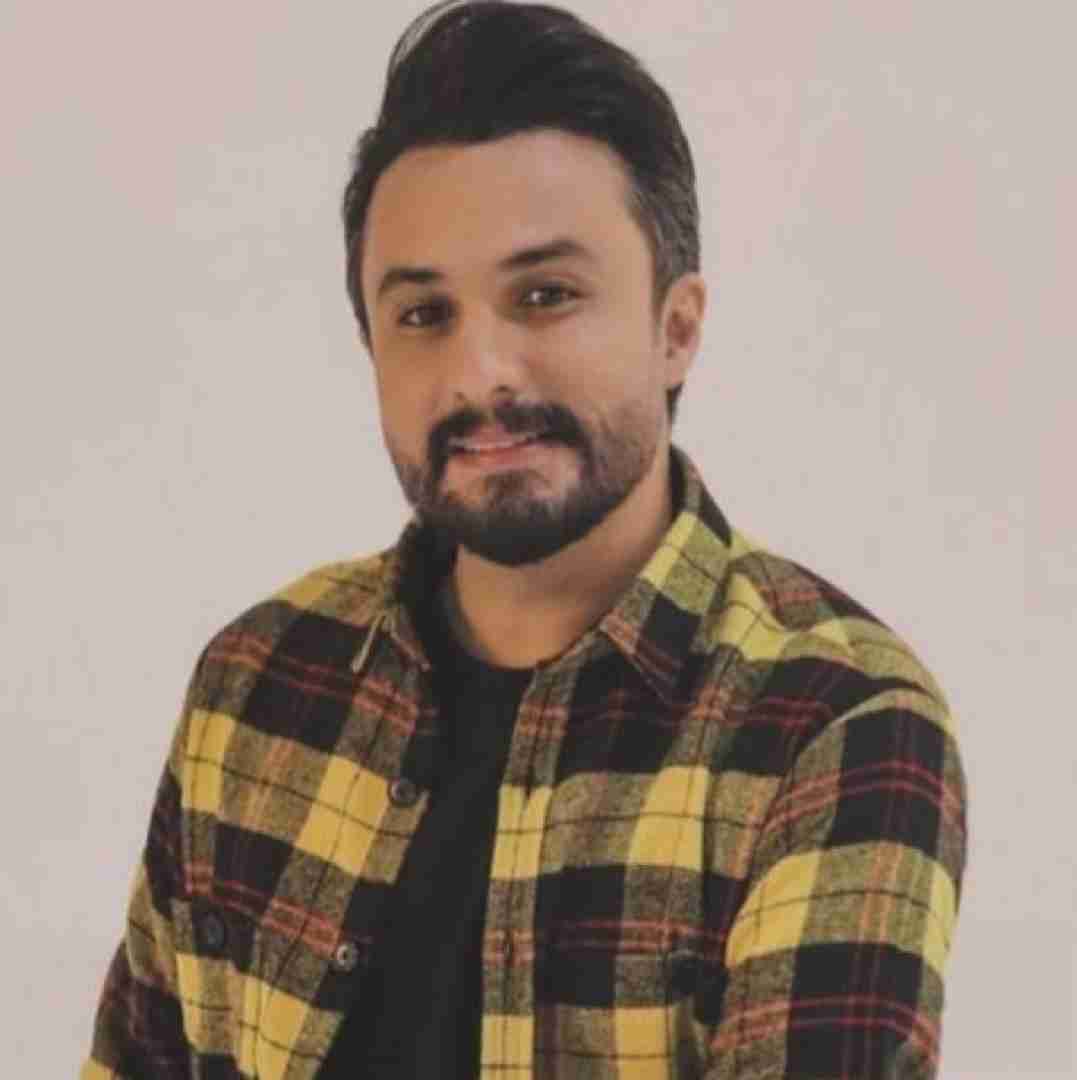 دانلود اهنگ راغب من عاشق تو عاشق عجب حال قشنگی